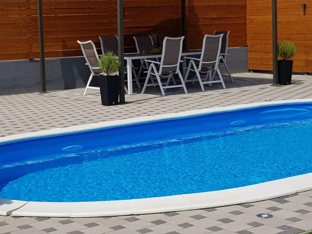 "Oasis Of Peace Zagreb-Apartments" Bagian luar foto