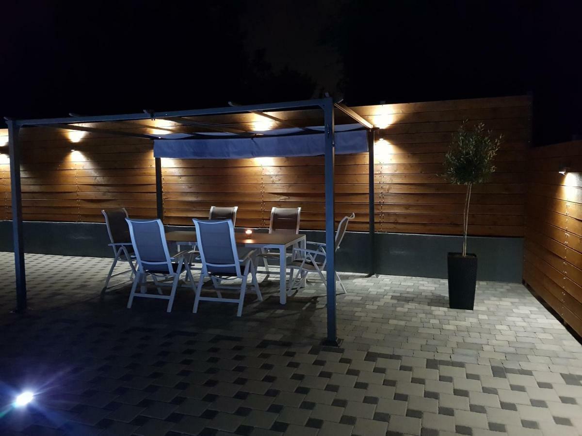 "Oasis Of Peace Zagreb-Apartments" Bagian luar foto